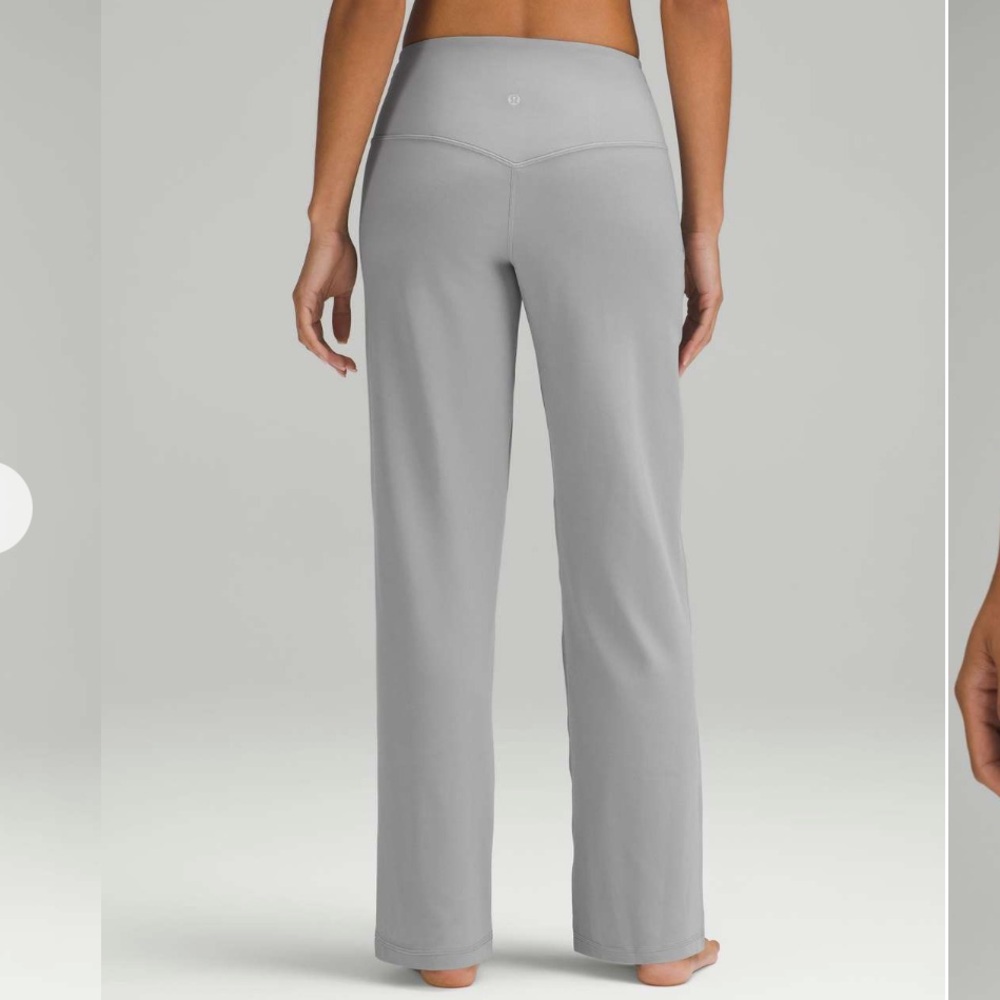 Lululemon Align High-Rise Wide-Leg Pant 31"
Rhino Grey